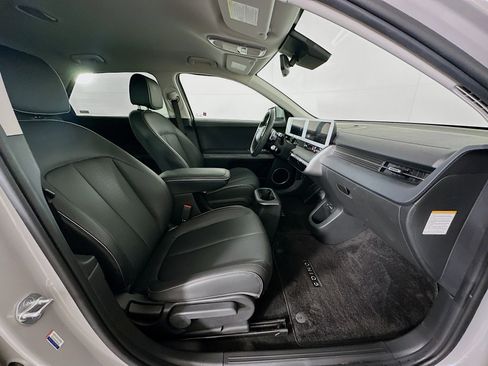 Used 2023 Hyundai Ioniq 5 SEL image 31
