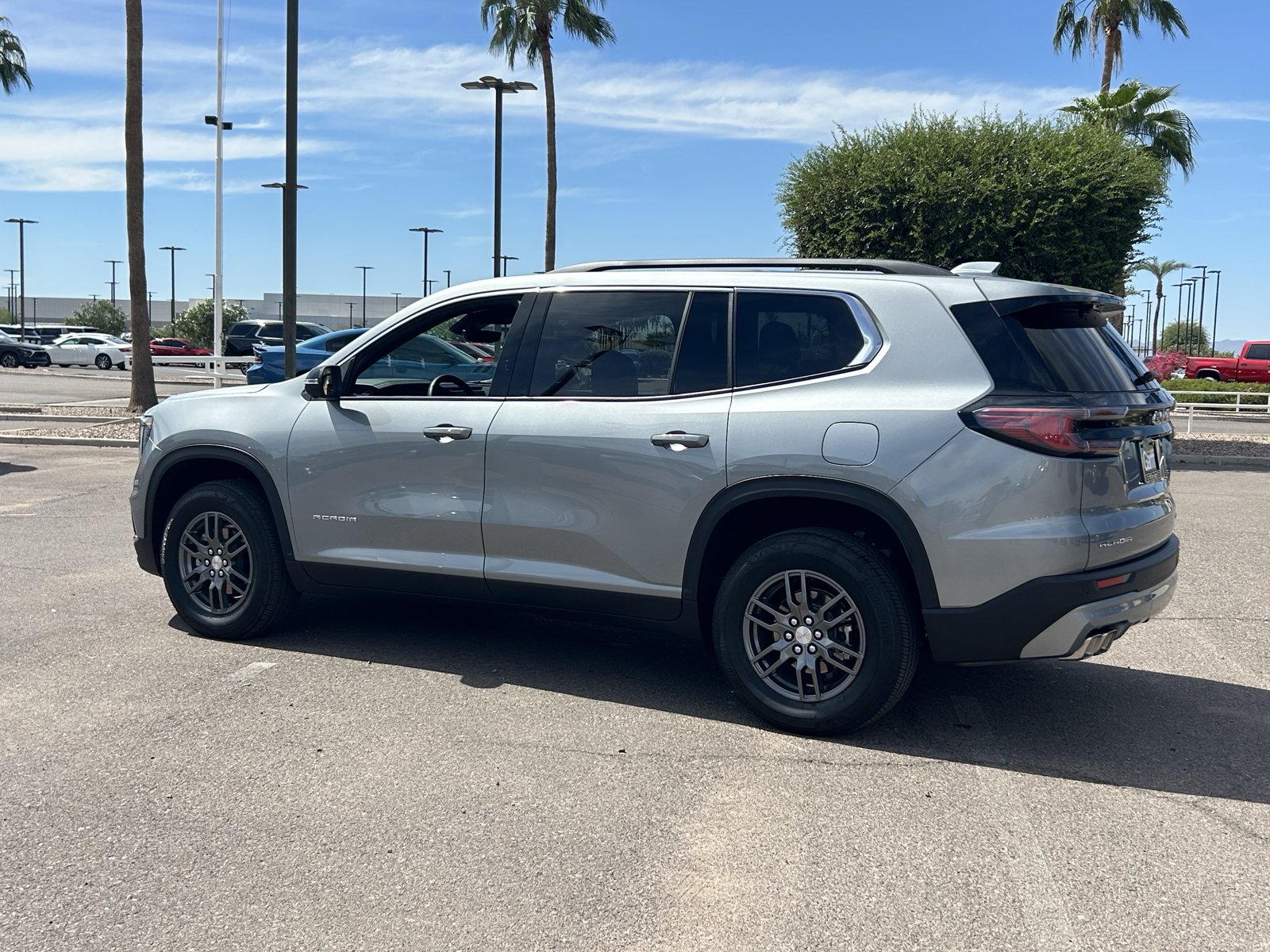 Certified 2026 GMC Acadia Elevation FWD image 3