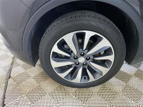 Used 2022 Buick Encore Preferred w/ Safety Package image 22