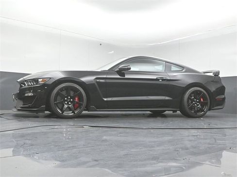 Used 2017 Ford Mustang Shelby GT350R w/ GT350R Equipment Group 920A image 34