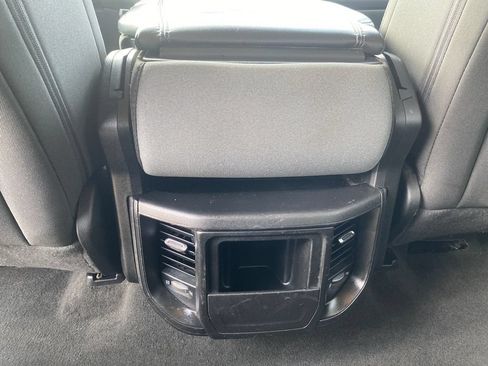 Used 2020 RAM 1500 Big Horn RWD image 35