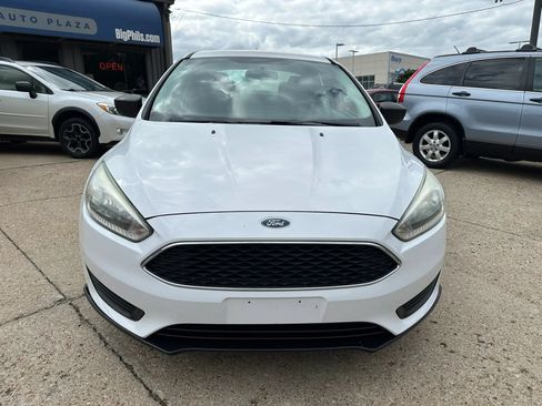 Used 2015 Ford Focus S FWD image 2