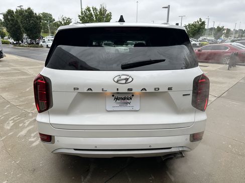 Used 2021 Hyundai Palisade Limited AWD/4WD image 8