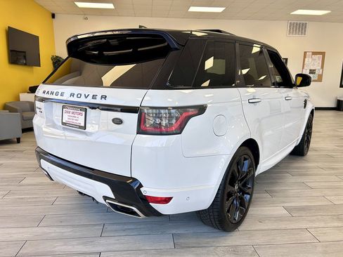 Used 2019 Land Rover Range Rover Sport HST image 6