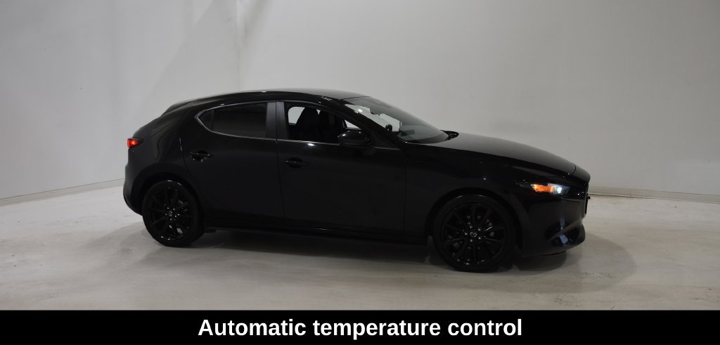 Used 2024 MAZDA MAZDA3 s FWD image 3