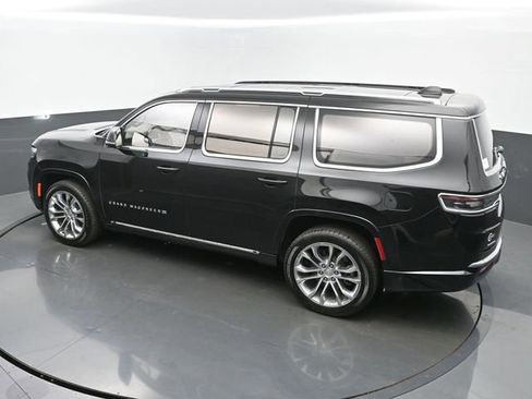 Used 2022 Jeep Grand Wagoneer Series II w/ Premium Group II AWD/4WD image 42