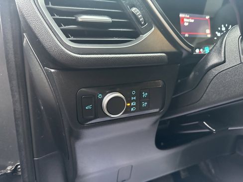 Used 2022 Ford Escape SE w/ Convenience Package image 16