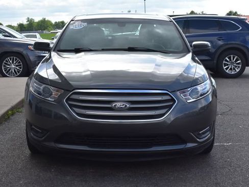 Used 2017 Ford Taurus SEL FWD image 12