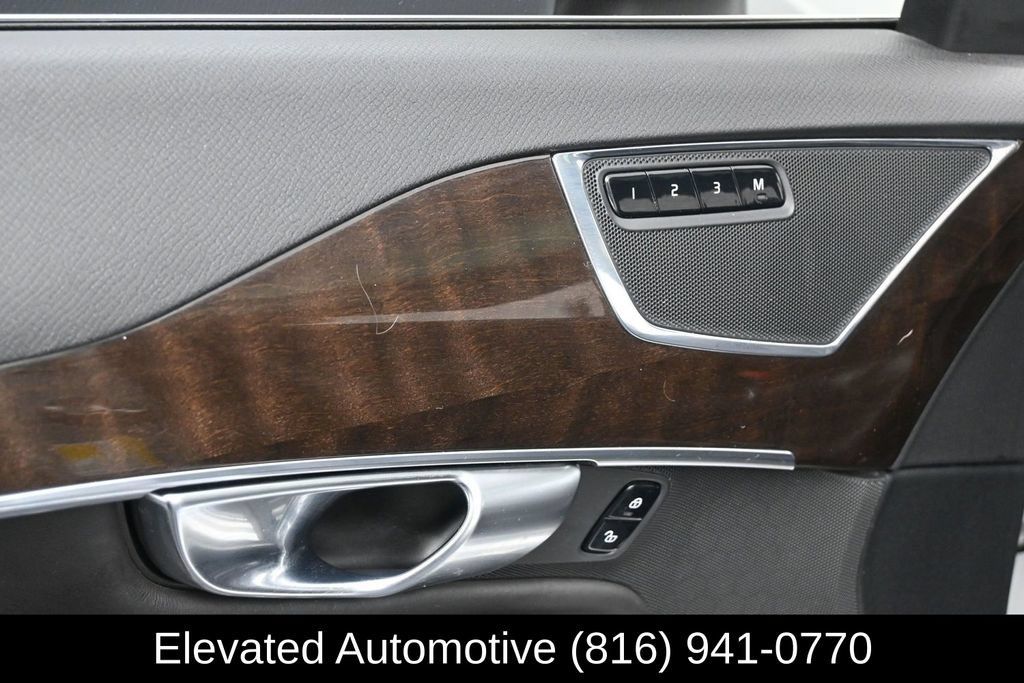 Used 2017 Volvo XC90 T6 Momentum w/ Vision Package AWD/4WD image 20