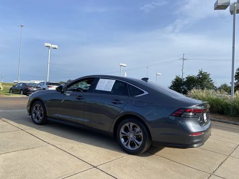 Used 2024 Honda Accord EX image 8