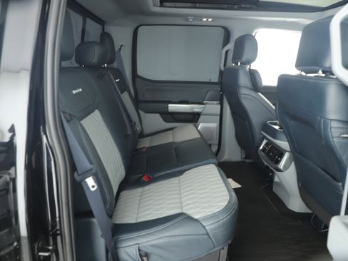 Used 2024 Ford F250 Limited w/ FX4 Off-Road Package image 10