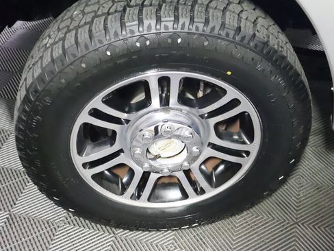 Used 2015 Ford F250 Platinum w/ Snow Plow Prep Package AWD/4WD image 20