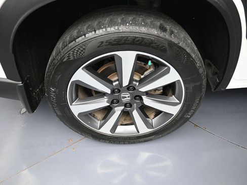 Used 2023 Honda Pilot Touring image 25