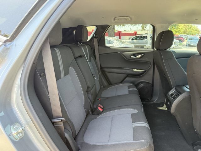 Used 2025 Chevrolet Blazer LT AWD/4WD image 30