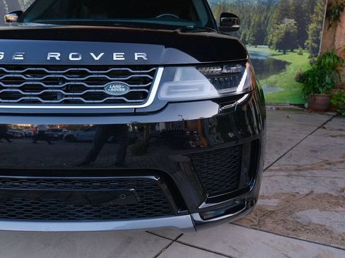 Used 2018 Land Rover Range Rover Sport HSE AWD/4WD image 27