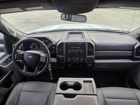 Used 2019 Ford F250 XL w/ Power Equipment Group AWD/4WD image 26