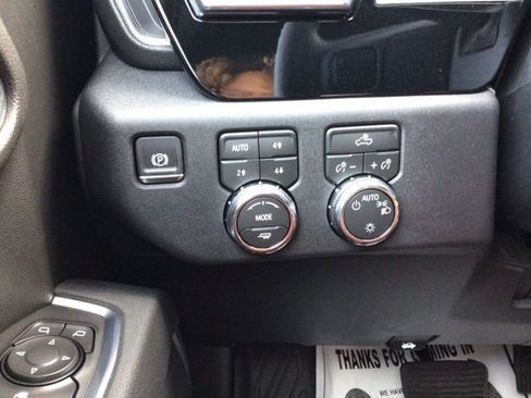 New 2026 GMC Sierra 1500 SLE AWD/4WD image 6