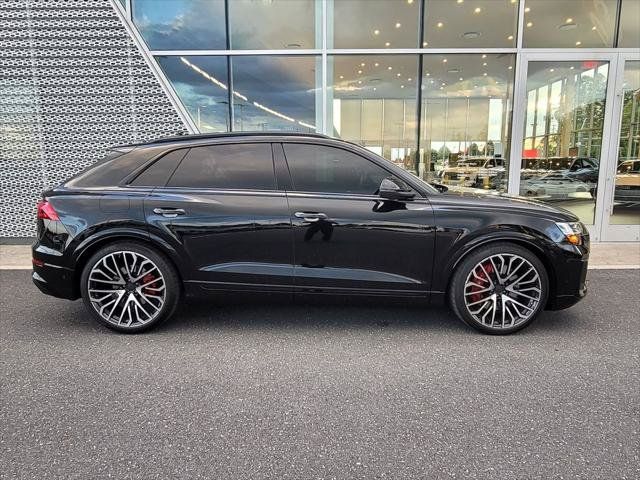 Used 2026 Audi SQ8 Prestige w/ Prestige Package AWD/4WD image 5