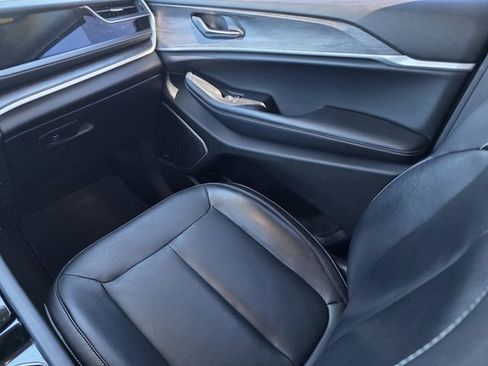 Certified 2022 Jeep Grand Cherokee Limited RWD image 22