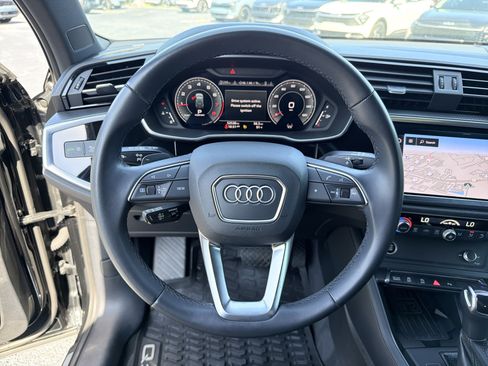 Used 2023 Audi Q3 2.0T Premium Plus AWD/4WD image 21