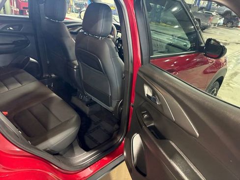 Used 2021 Chevrolet TrailBlazer RS w/ Convenience Package image 20