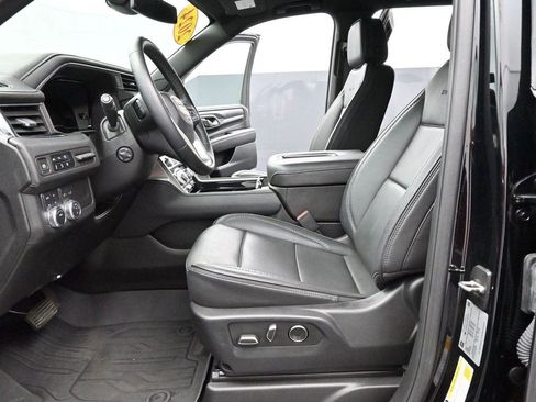 Used 2024 GMC Yukon Denali AWD/4WD image 16