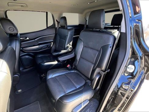 Used 2019 GMC Acadia SLT image 21