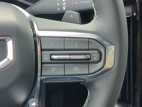 New 2026 GMC Acadia Denali Ultimate w/ LPO, All-Weather Package image 22