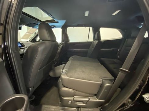 Used 2022 Honda Pilot TrailSport image 16