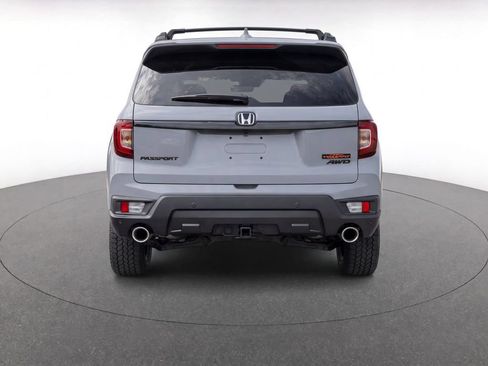 Used 2025 Honda Passport TrailSport image 5