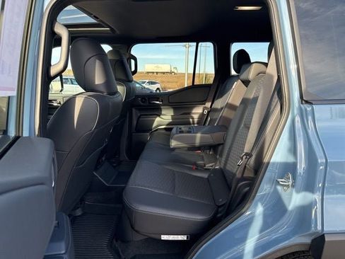 Used 2024 Toyota Land Cruiser image 19