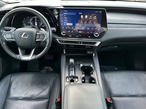 Used 2024 Lexus RX 350h image 12