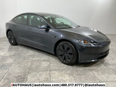Used 2025 Tesla Model 3 Long Range image 7