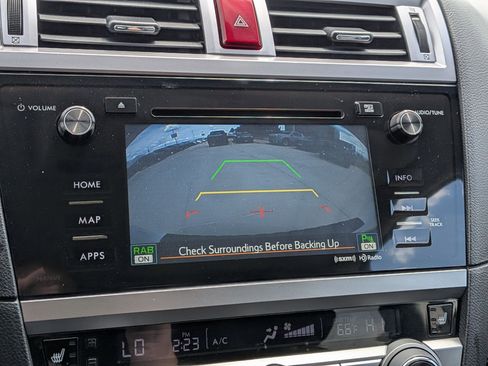 Used 2017 Subaru Outback 2.5i Limited AWD/4WD image 19