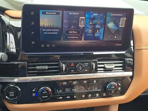 New 2026 Nissan Pathfinder Platinum AWD/4WD image 20