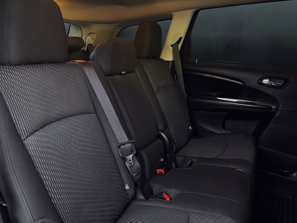 Used 2014 Dodge Journey American Value Package w/ Flexible Seating Group FWD image 27