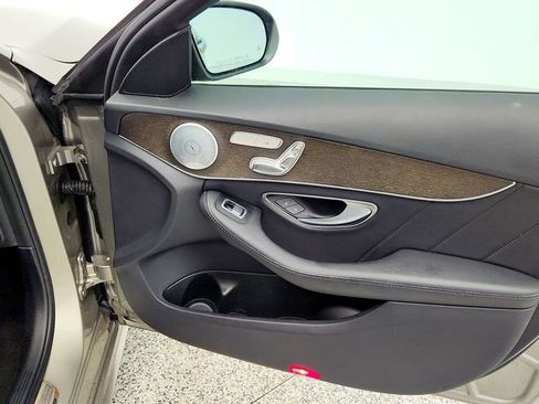 Used 2020 Mercedes-Benz C 300 4MATIC Sedan image 23