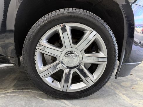 Used 2019 Cadillac Escalade Luxury image 30