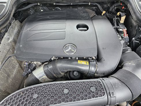 Used 2022 Mercedes-Benz GLE 350 4MATIC image 17