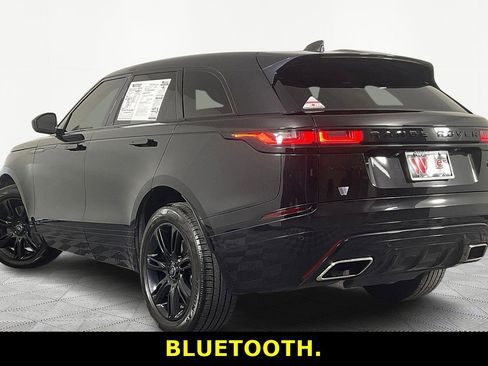 Used 2023 Land Rover Range Rover Velar R-Dynamic S image 4