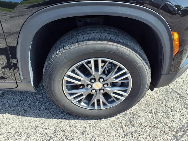 Used 2025 Chevrolet Traverse LT AWD/4WD image 55