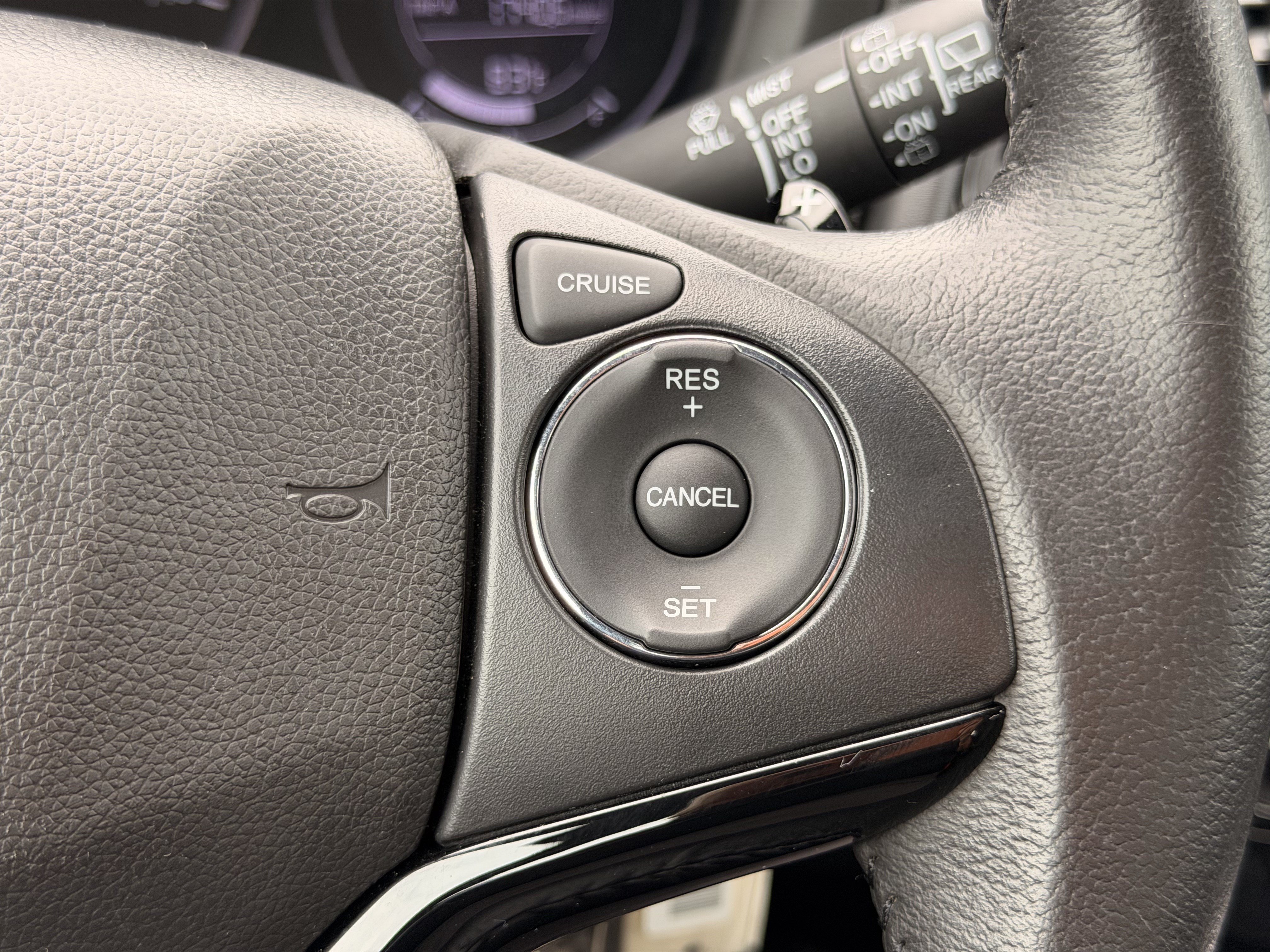 Used 2020 Honda HR-V Sport image 27