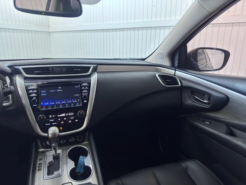 Used 2017 Nissan Murano Platinum w/ Platinum Technology Package AWD/4WD image 16