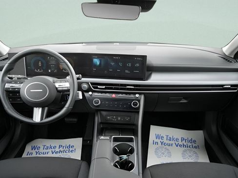 Certified 2025 Hyundai Sonata SEL FWD image 17