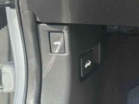Certified 2024 Honda Accord LX image 16