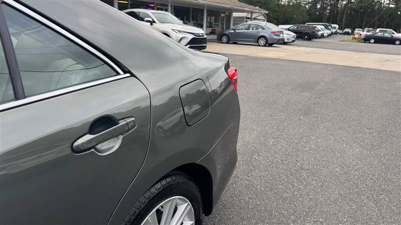 Used 2012 Toyota Camry XLE w/ Leather Pkg FWD image 15