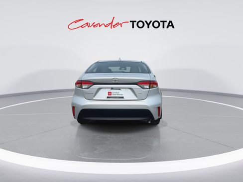Used 2026 Toyota Corolla LE FWD image 7