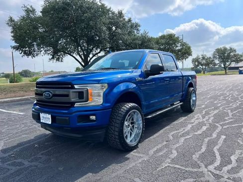 Used 2018 Ford F150 XLT w/ Equipment Group 302A Luxury RWD image 3