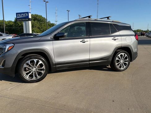 Used 2018 GMC Terrain SLT w/ Preferred Package AWD/4WD image 6