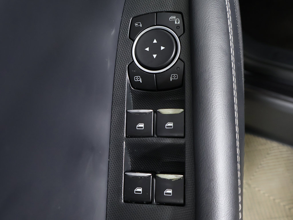 Used 2022 Ford Mustang Mach-E Select w/ Comfort/Technology Package RWD image 34